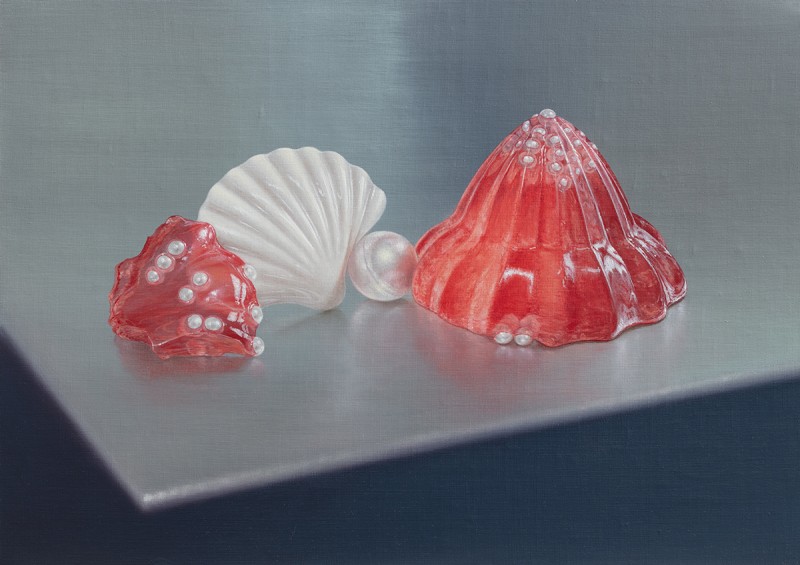 Mind the Pearls by Emily Hartley-Skudder. Image courtesy of the artist | Issue 267 