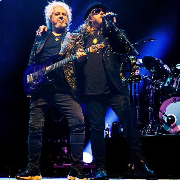 Toto: The Dogz of Oz Tour | Regional News