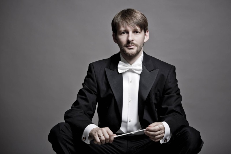 Gábor Káli  | Issue  