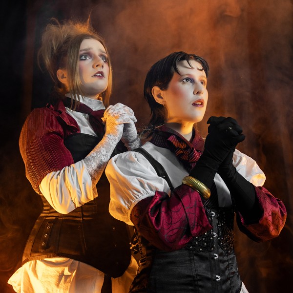 Ginge & Minge: House of Ick | Regional News