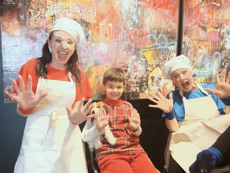 Spray and Wipe with Mister Six | Issue  